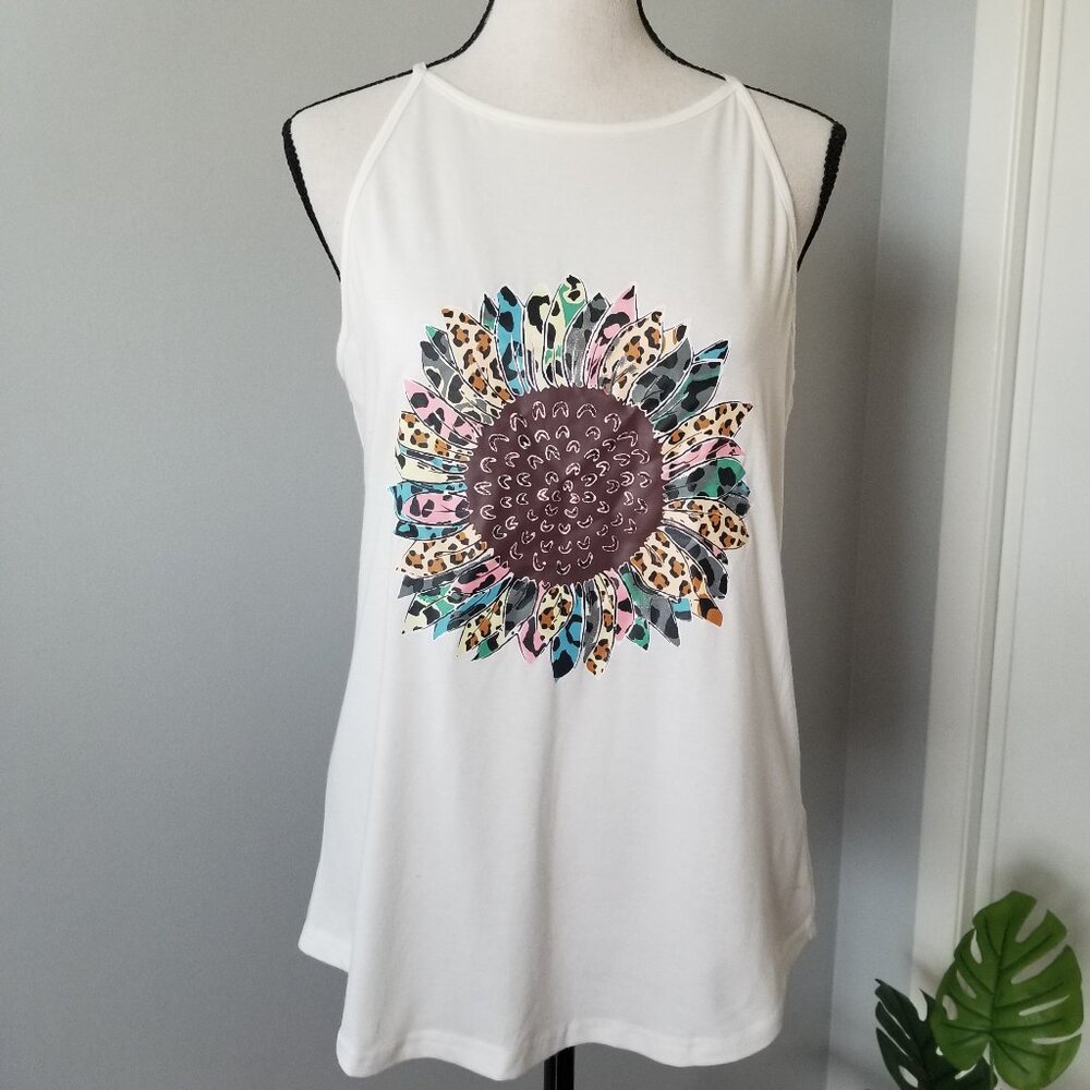 Lou Keith sunflower racerback tank M
